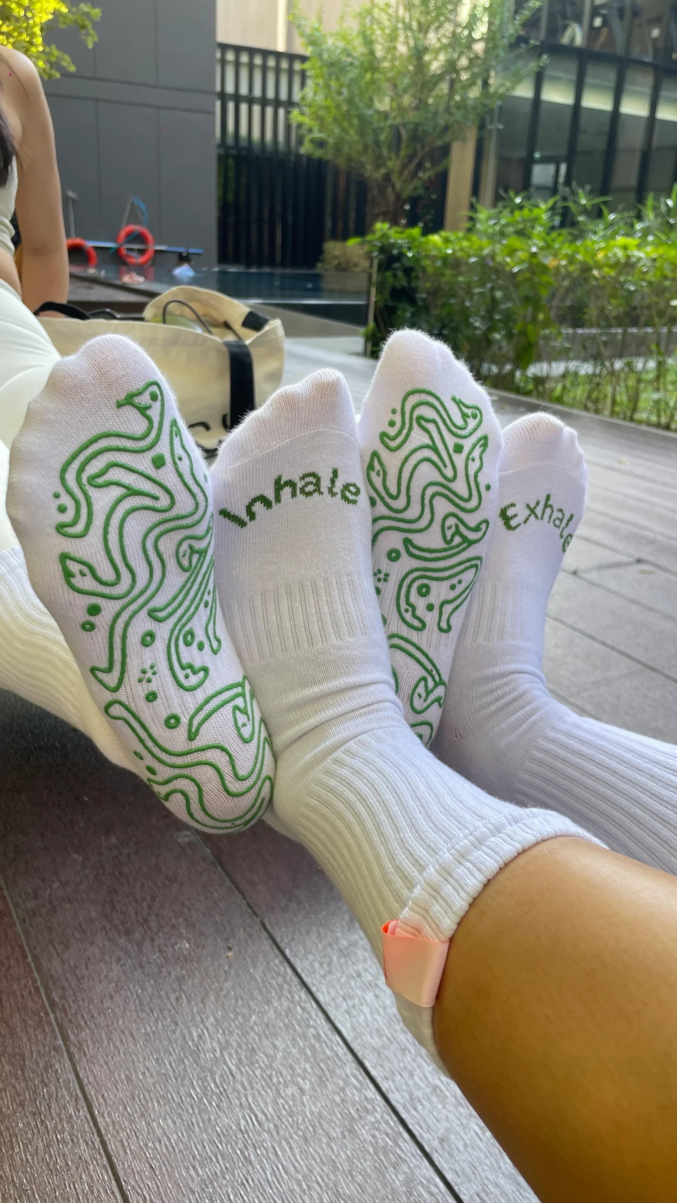 Inhale Exhale Crew Sock — White